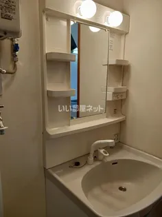 アランジェM【2階】の内装