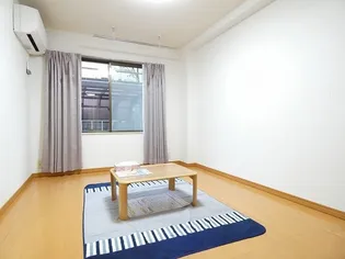 サンライズ西長野【1階】の居間