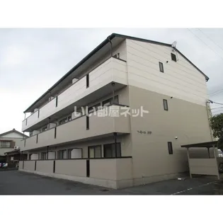 ファミーユ小杉【2階】の外観