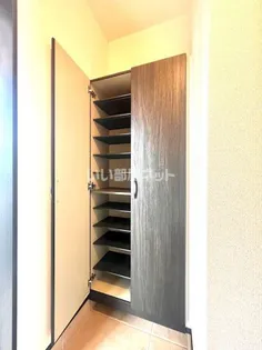 ファミーユの玄関