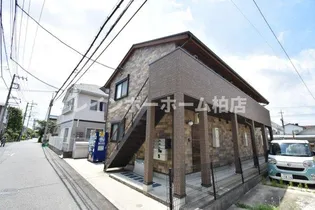 千葉県松戸市六実5【アパート】の外観