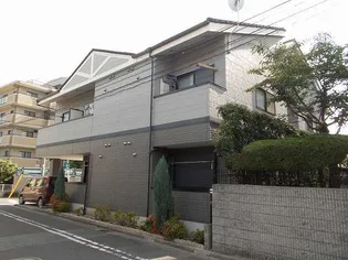 アズ・レイラ【2階】の外観