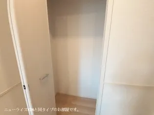 リヴィエール清武 II【1階】の内装