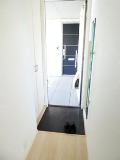 グレースマム【2階】の玄関