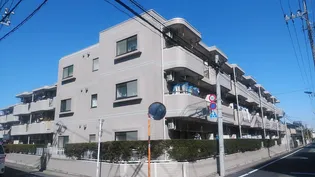 リベラルワタド【2階】の外観