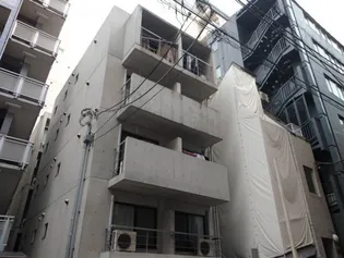 3路線利用可能 板橋駅1分 スーパー50m 鉄筋コンクリート BT別【4階】の外観