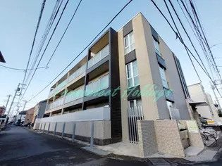 神奈川県鎌倉市岩瀬【マンション】の外観
