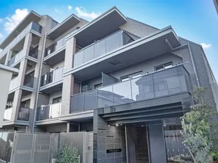 東京都世田谷区松原3【マンション】の外観