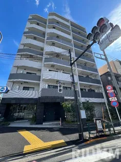 東京都新宿区西落合1【マンション】の外観