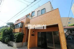 東京都世田谷区若林3【マンション】の外観