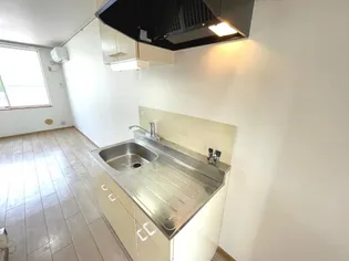 エステートピア服部I【1階】のキッチン