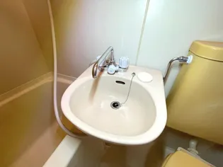 エステートピア服部I【1階】の内装