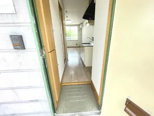 エステートピア服部I【1階】の玄関