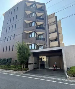 イニシア高砂【6階】の外観