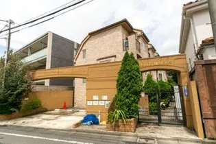 ベルメゾン【1階】の外観