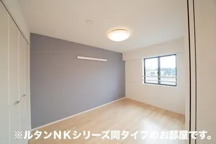 イーストブルー II【2階】の内装