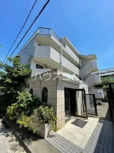 プリュメゾン駒沢【1階】の外観