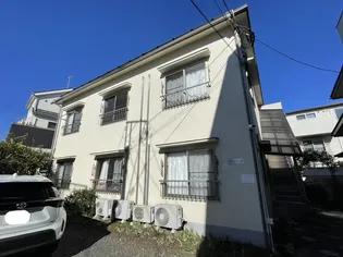 アヴェニ-ル【2階】の外観