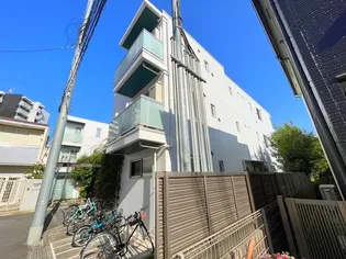 CS GARDEN IKEBUKURO【3階】の外観