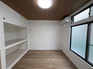 フレッシュハイツ【2階】の外観