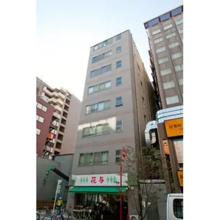 東京都千代田区神田多町2【マンション】の外観