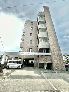 ドゥザーブルIIIの画像