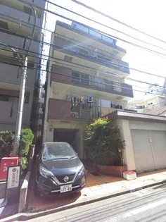 メゾン金子【5階】の外観