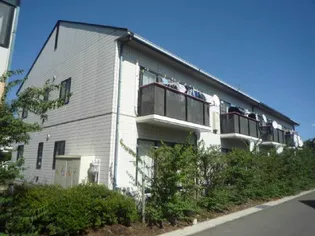 グリーンヒルズ B棟【2階】の外観