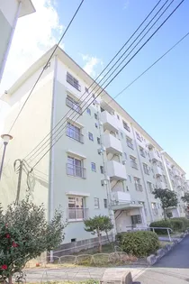 UR鶴山台【2階】の外観
