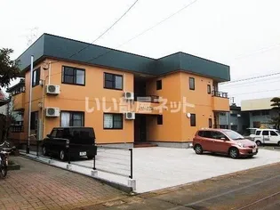 新潟県三条市塚野目4【アパート】の外観