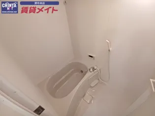 ガーデンヒルズ2号館【1階】の風呂