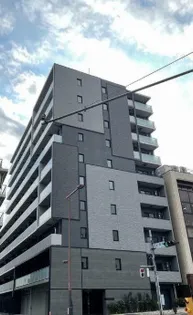 東京都新宿区市谷台町【マンション】の外観