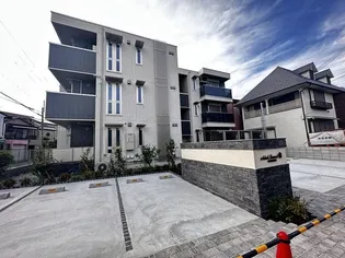 SOLEIL LEVANTの画像