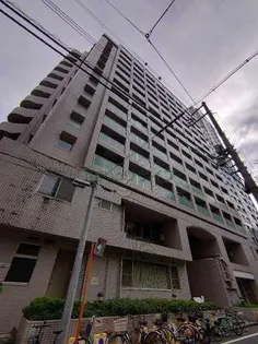 東京都新宿区新宿1【マンション】の外観