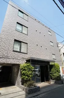 東京都新宿区四谷4【マンション】の外観