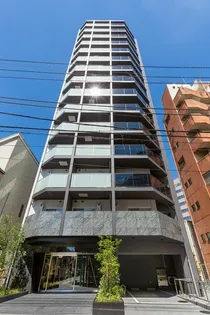 東京都文京区本駒込5【マンション】の外観