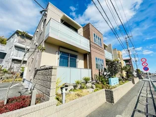 BELL ROSE【2階】の外観