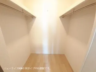 リヴィエール清武 II【2階】の内装