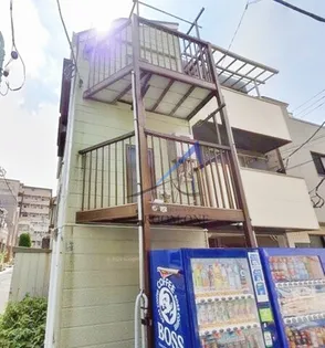 良栄住宅【2階】の外観