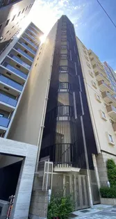 東京都新宿区四谷坂町【マンション】の外観