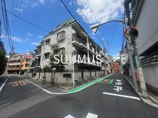 東京都中野区本町3【マンション】の外観