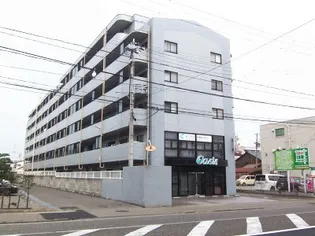 ファースト米山【4階】の外観