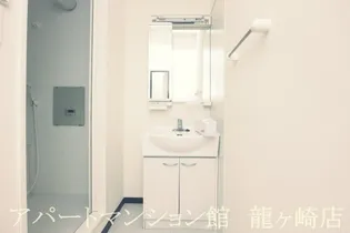 レオネクストエスポワール愛戸【1階】の内装