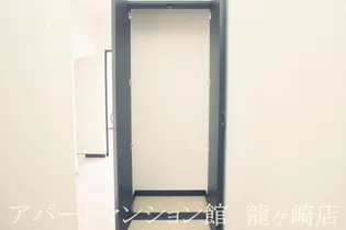 レオネクストエスポワール愛戸【1階】の内装