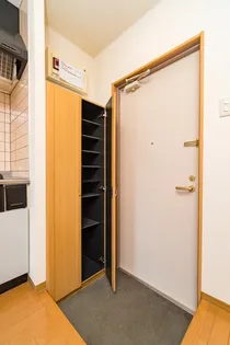 フォレストヒル北仙台【1階】の玄関