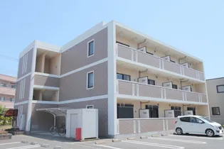 ローレル【3階】の外観