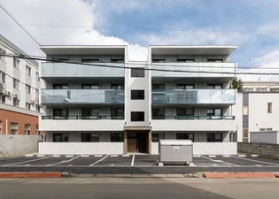 CONSOLATA東区役所前(コンソラータヒガシクヤクショマエ)【1階】の外観