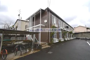 レオパレストミー【2階】の外観