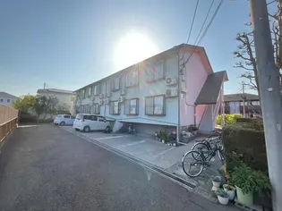 神奈川県藤沢市亀井野【アパート】の外観