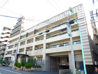 グラマシー恵比寿【1階】の外観